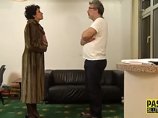 2560 lingerie porn videos